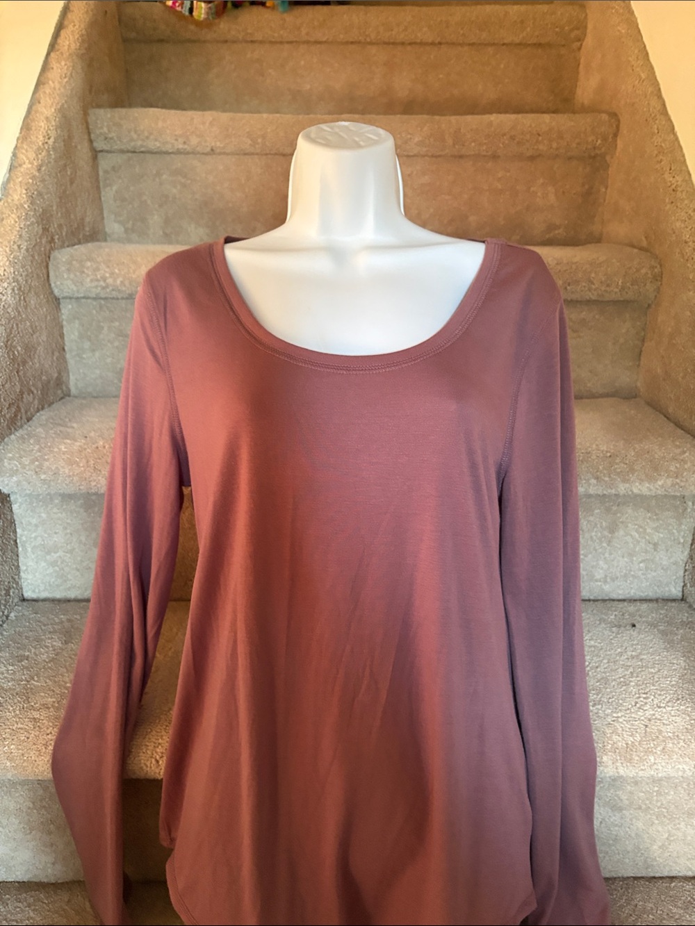 Mudd Long Sleeve Scoop Neck Rosewood Top - XL
